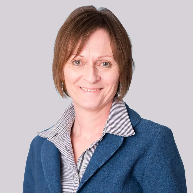 christine kozak - Brustzentrum Frauenklinik Dr. Geisenhofer